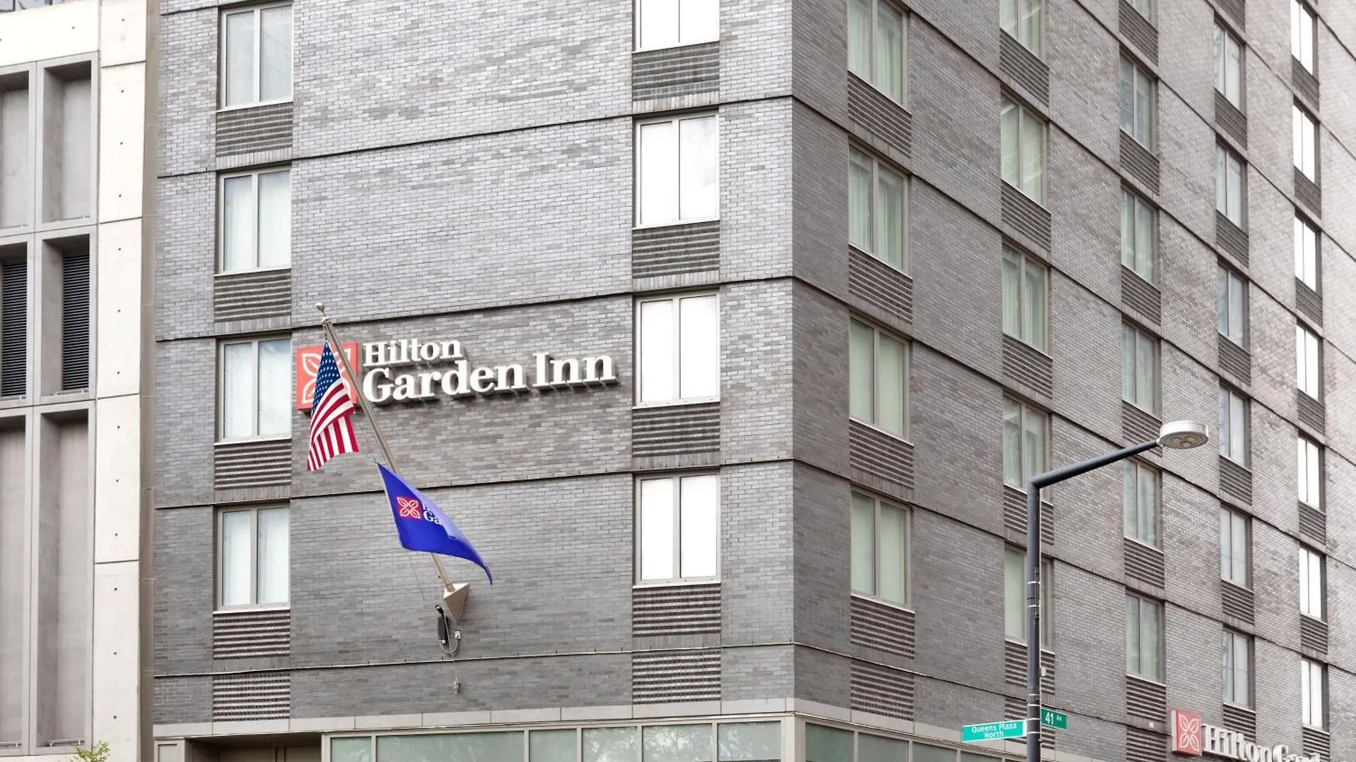 Hilton Garden Inn Long Island City contacts